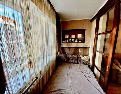 Продам двухкомнатную (2-комн.) квартиру, Майский пер, 1, Калининград г