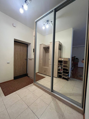 Продам трехкомнатную (3-комн.) квартиру, Лесная ул, 17, Михнево д