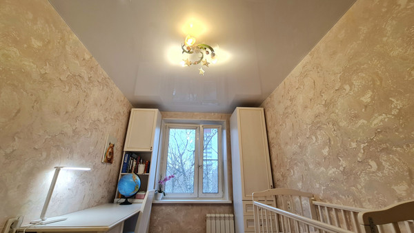 Продам двухкомнатную (2-комн.) квартиру, Энтузиастов ш, 100к4, Москва г