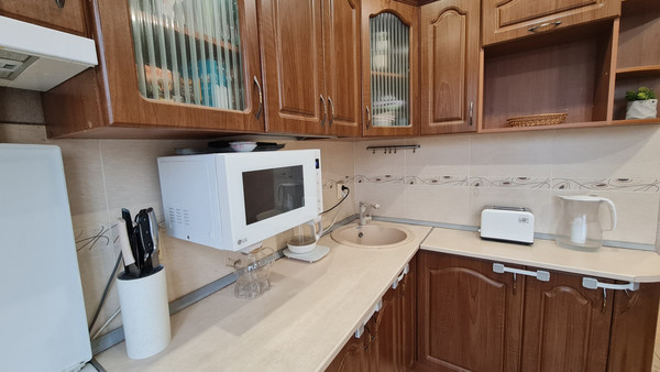 Продам двухкомнатную (2-комн.) квартиру, Энтузиастов ш, 100к4, Москва г