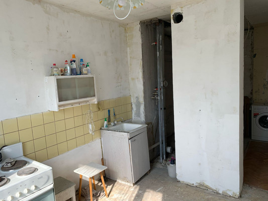 Продам двухкомнатную (2-комн.) квартиру, Генерала Белова ул, 21, Москва г