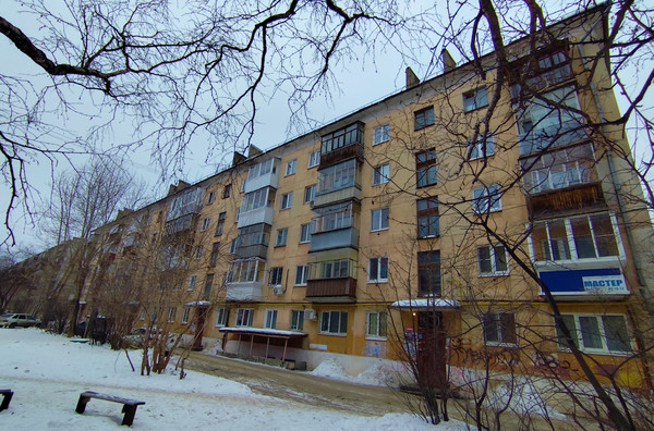 Продам двухкомнатную (2-комн.) квартиру, Энтузиастов ул, 64, Нижний Тагил г