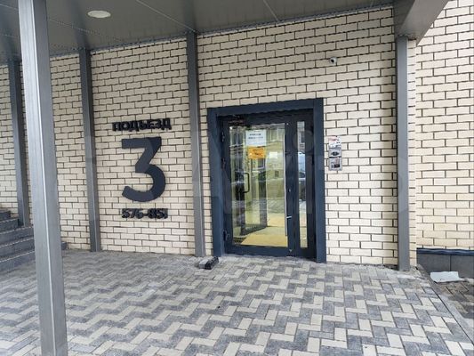Продам двухкомнатную (2-комн.) квартиру, Горсоветская ул, 49/к1, Ростов-на-Дону г