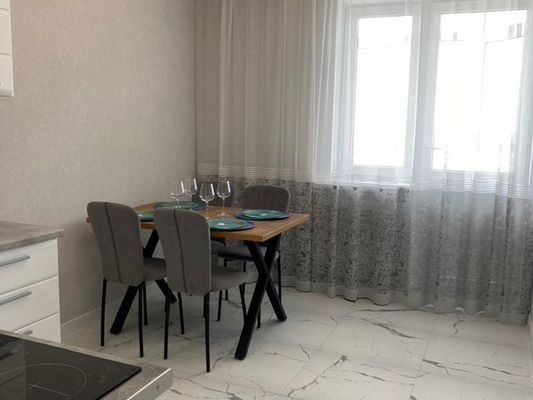 Продам двухкомнатную (2-комн.) квартиру, Горсоветская ул, 49/к1, Ростов-на-Дону г