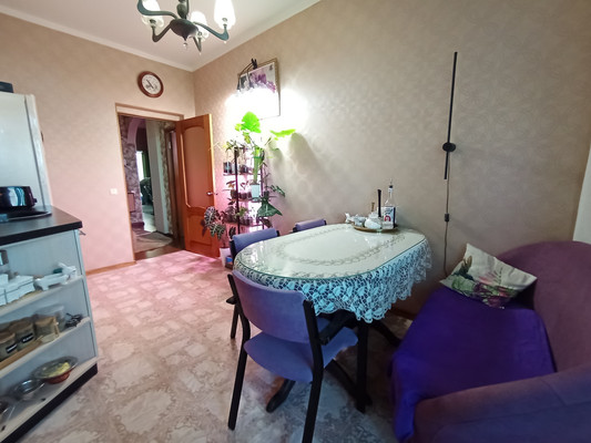 Продам трехкомнатную (3-комн.) квартиру, Ленина ул, 178к1, Анапа г