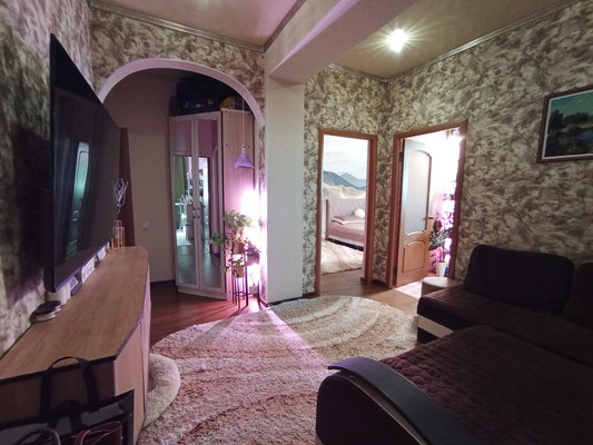Продам трехкомнатную (3-комн.) квартиру, Ленина ул, 178к1, Анапа г