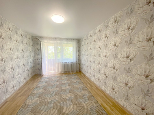 Продам двухкомнатную (2-комн.) квартиру, Коммунистический пр-кт, 21, Ростов-на-Дону г