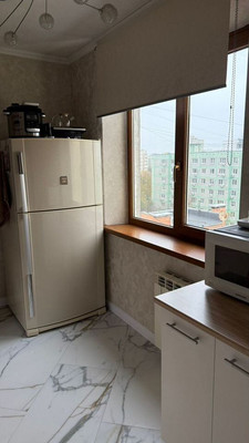 Продам трехкомнатную (3-комн.) квартиру, Таганрогская ул, 126/2, Ростов-на-Дону г