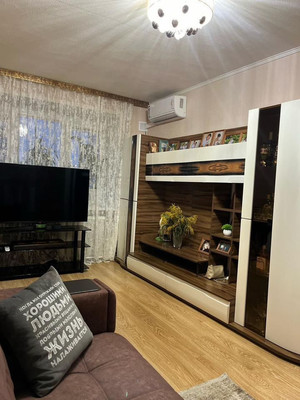 Продам двухкомнатную (2-комн.) квартиру, Оганова ул, 16, Ростов-на-Дону г