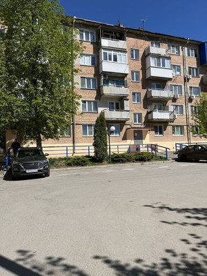 Продам двухкомнатную (2-комн.) квартиру, Оганова ул, 16, Ростов-на-Дону г