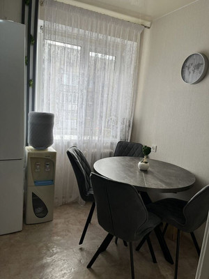 Продам двухкомнатную (2-комн.) квартиру, Космонавтов пр-кт, 15, Ростов-на-Дону г