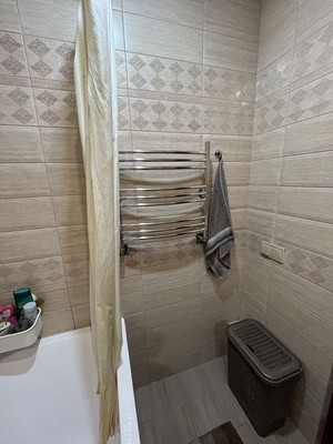 Продам двухкомнатную (2-комн.) квартиру, Космонавтов пр-кт, 15, Ростов-на-Дону г