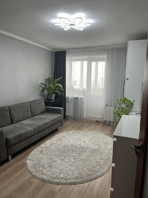 Продам двухкомнатную (2-комн.) квартиру, Космонавтов пр-кт, 15, Ростов-на-Дону г