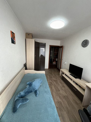Продам двухкомнатную (2-комн.) квартиру, Космонавтов пр-кт, 15, Ростов-на-Дону г