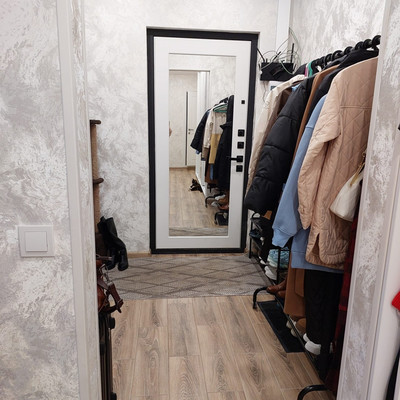 Продам трехкомнатную (3-комн.) квартиру, Ленинский пр-кт, 100ак2, Санкт-Петербург г