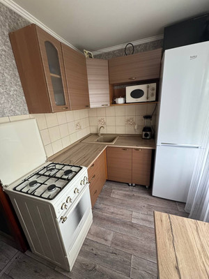 Продам двухкомнатную (2-комн.) квартиру, Строителей пр-кт, 13, Волгодонск г