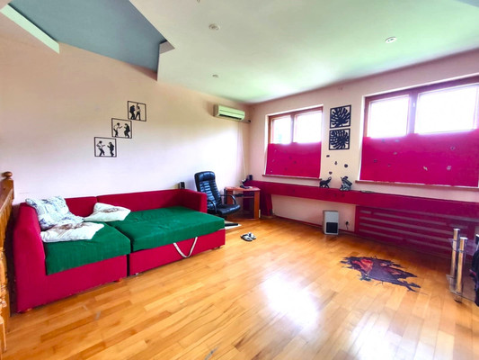 Продам дом, Выборгская ул, 18, Апшеронск г, 0 км от города