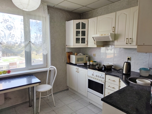 Продам однокомнатную (1-комн.) квартиру, Шейнкмана ул, 122, Екатеринбург г
