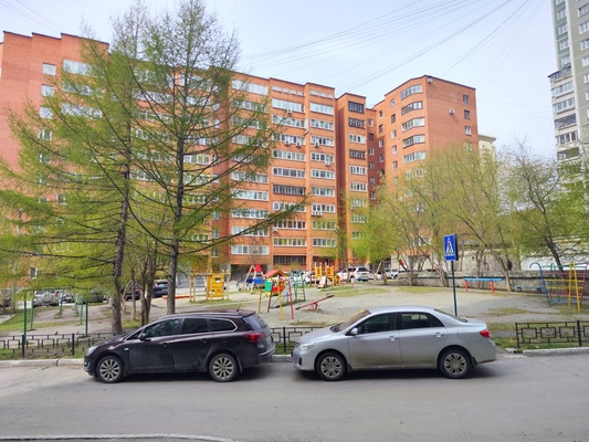 Продам однокомнатную (1-комн.) квартиру, Шейнкмана ул, 122, Екатеринбург г