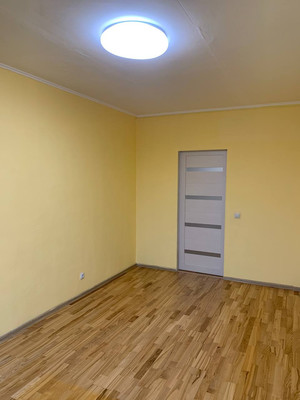 Продам двухкомнатную (2-комн.) квартиру, Авиаторов Балтики пр-кт, 31, Мурино п