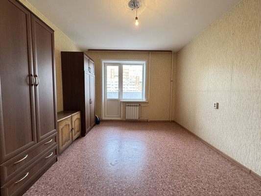 Продам однокомнатную (1-комн.) квартиру, Флотская ул, 32, Брянск г