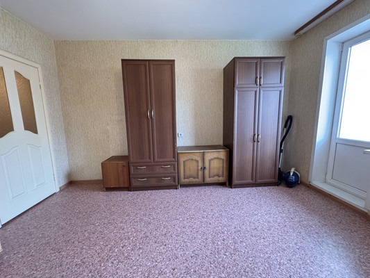 Продам однокомнатную (1-комн.) квартиру, Флотская ул, 32, Брянск г