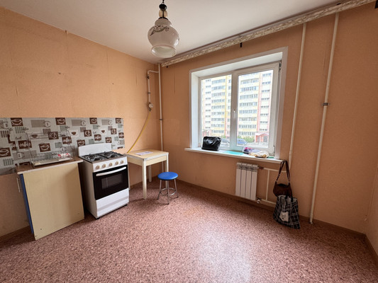 Продам однокомнатную (1-комн.) квартиру, Флотская ул, 32, Брянск г