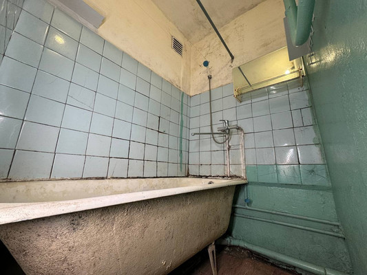 Продам двухкомнатную (2-комн.) квартиру, 1-й Микрорайон ул, 20, Эльбан рп