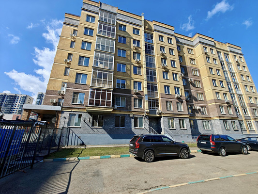 Продам многокомнатную квартиру, Сибгата Хакима ул, 41, Казань г