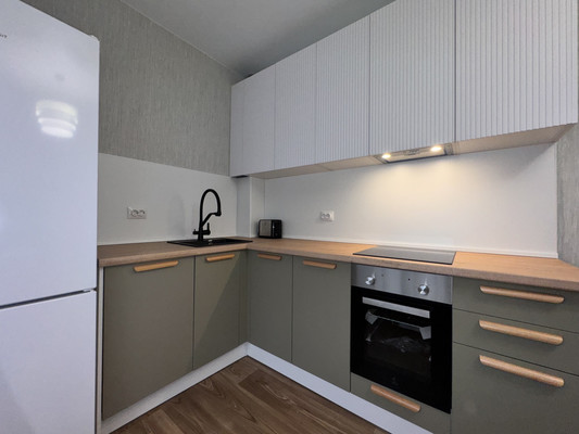 Сдам двухкомнатную (2-комн.) квартиру, Кондратьевский пр-кт, 40к3, Санкт-Петербург г