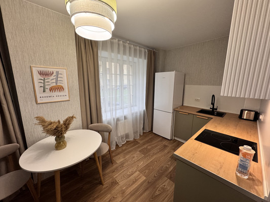 Сдам двухкомнатную (2-комн.) квартиру, Кондратьевский пр-кт, 40к3, Санкт-Петербург г