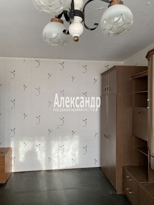 Продам однокомнатную (1-комн.) квартиру, Белградская ул, 32, Санкт-Петербург г