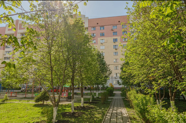 Продам однокомнатную (1-комн.) квартиру, Светлая ул, 8, Засечное с