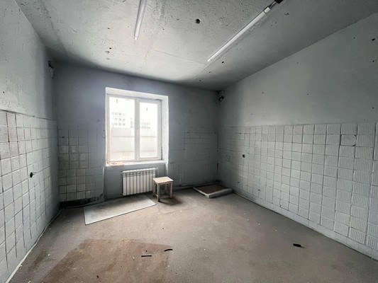 Продам склад 2 192,2 м2, Дементьева ул, Казань г