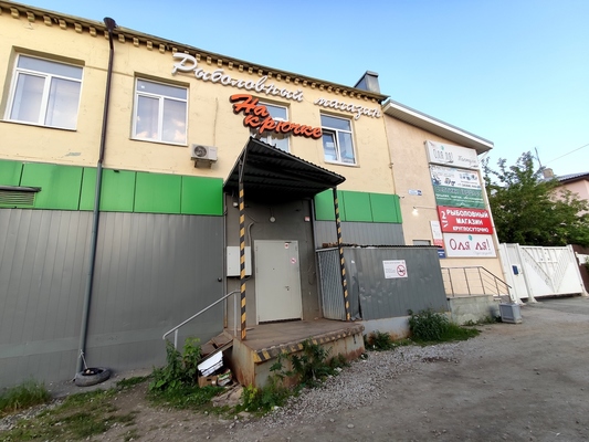 Продам коммерческое помещение 15 м2, Петрова ул, 11а, Верхняя Пышма г