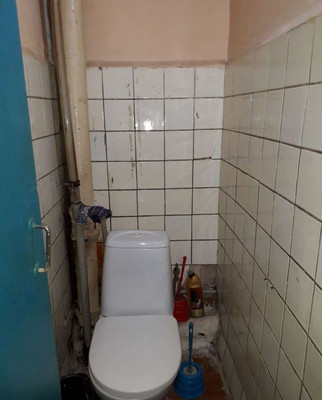 Продам комнату в 8-комн. квартире, Щербакова ул, 17, Нижний Новгород г