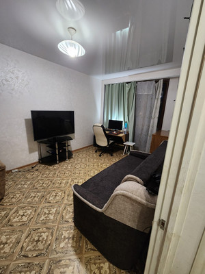 Продам однокомнатную (1-комн.) квартиру, Тепличная ул, 26, Мирное с
