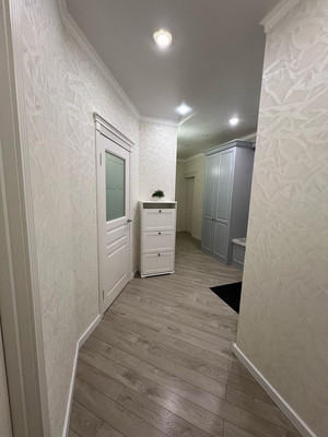 Продам трехкомнатную (3-комн.) квартиру, Зеленые аллеи б-р, 3, Видное г