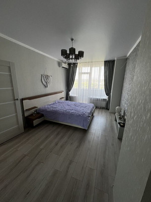 Продам однокомнатную (1-комн.) квартиру, Комарова б-р, 1и, Ростов-на-Дону г