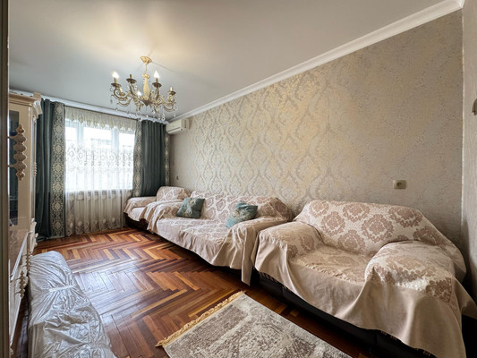 Продам трехкомнатную (3-комн.) квартиру, Шогенцукова пр-кт, 34, Нальчик г
