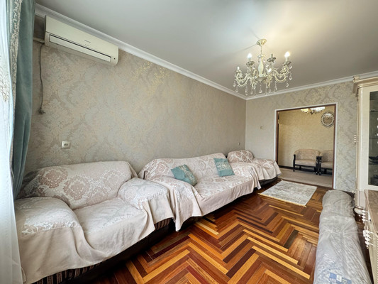 Продам трехкомнатную (3-комн.) квартиру, Шогенцукова пр-кт, 34, Нальчик г