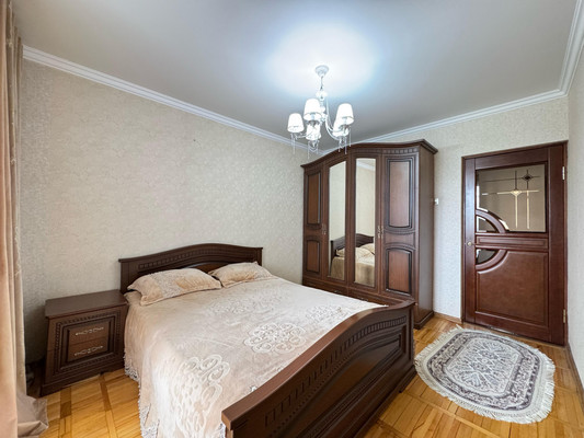Продам трехкомнатную (3-комн.) квартиру, Шогенцукова пр-кт, 34, Нальчик г