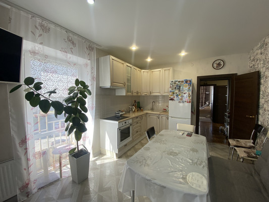 Продам двухкомнатную (2-комн.) квартиру, Еременко ул, 108, Ростов-на-Дону г