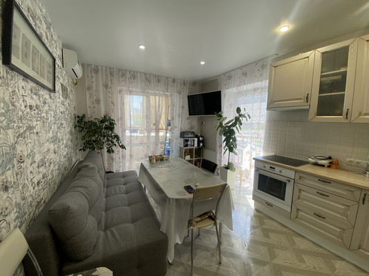 Продам двухкомнатную (2-комн.) квартиру, Еременко ул, 108, Ростов-на-Дону г