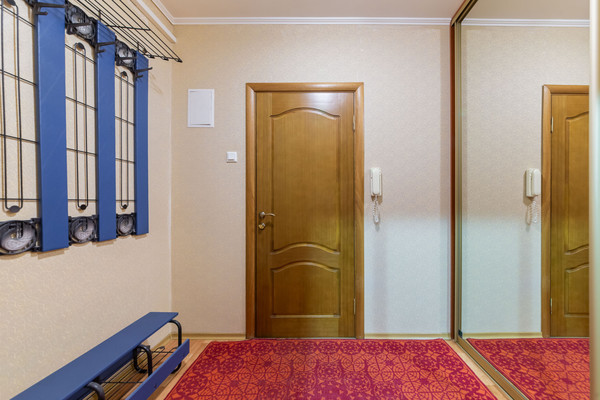 Продам однокомнатную (1-комн.) квартиру, Авиаконструкторов пр-кт, 42к3, Санкт-Петербург г