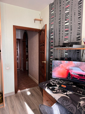 Продам трехкомнатную (3-комн.) квартиру, Воинов-Интернационалистов ул, 15, Люберцы г