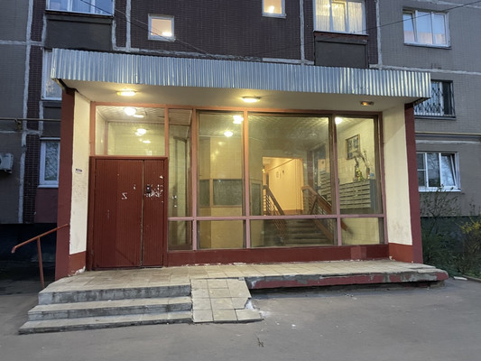 Продам трехкомнатную (3-комн.) квартиру, Воинов-Интернационалистов ул, 15, Люберцы г