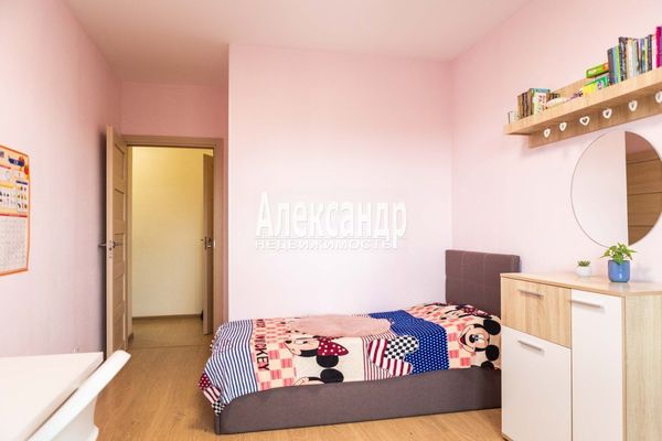 Продам двухкомнатную (2-комн.) квартиру, Лётчика Лихолетова ул, 14к2, Санкт-Петербург г