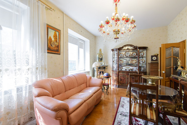Продам трехкомнатную (3-комн.) квартиру, Туполева ул, 9/2, Ростов-на-Дону г