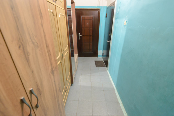 Продам трехкомнатную (3-комн.) квартиру, Туполева ул, 9/2, Ростов-на-Дону г
